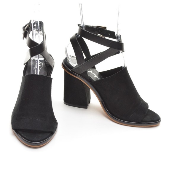 Free People See Ya There Black Suede Strap Sandals 36 - Picture 2 of 7